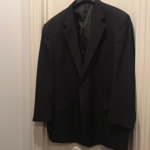 Geoffrey Beene suit. Jacket 54R pants 46x30.